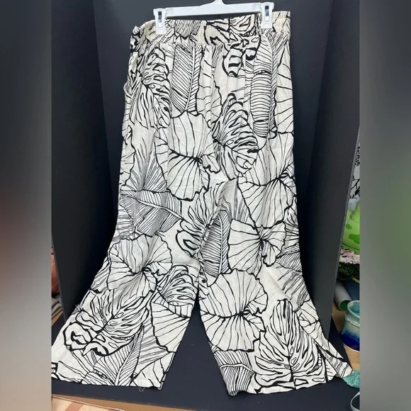 Rachel Zoe Black and White Leaf Print Wide-Leg pants, super fresh and comfy - Picture 6 of 11